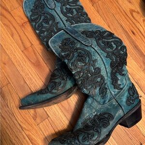 Ferrini Teal and Black Western Boots
